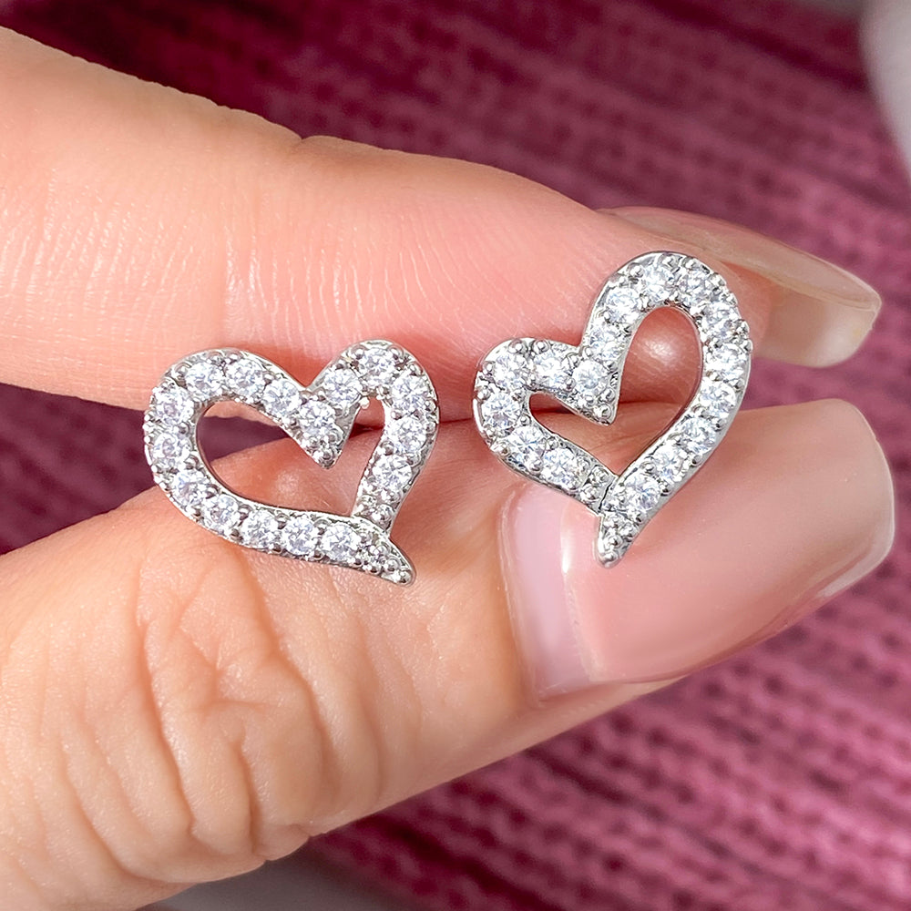 Pendientes de botón con forma de corazón brillante – Elegancia chapada en oro y plata